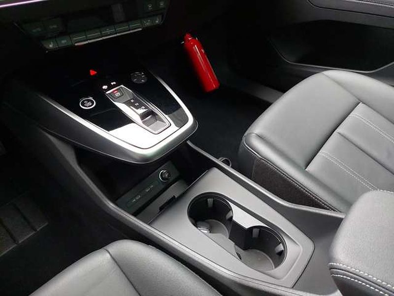 Audi Q4 e-tron Q4 E-TRON 40 70KWH NAVI LED LEDER WINTER SPUR PANO